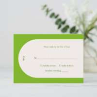 Camila Green Arch Moderne Hochzeit