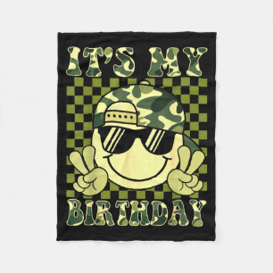 Camo-Lächeln-Gesicht Geburtstag Jungen T-Shirt zum Fleecedecke
