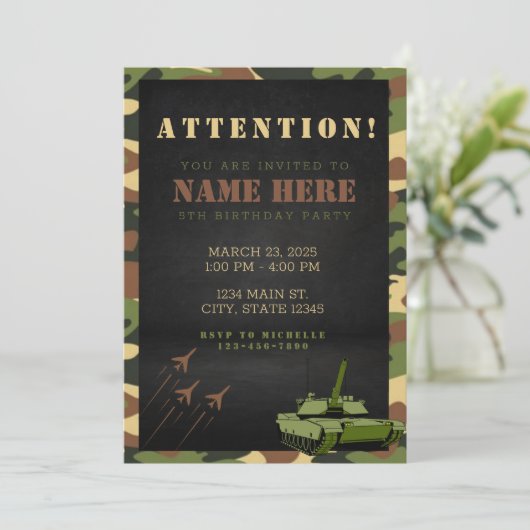 Camouflage Army Green Brown Geburtstag Einladung (Stehend Vorderseite)