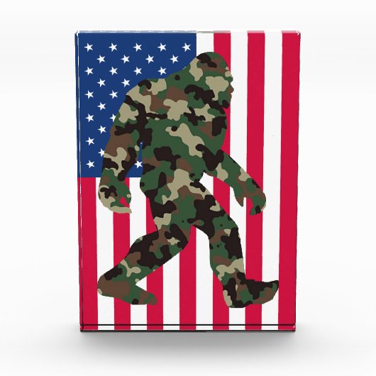Camouflage Bigfoot Sasquatch Fotoblock (Vorderseite)