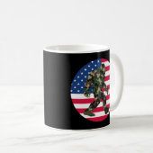 Camouflage Bigfoot Sasquatch Kaffeetasse (VorderseiteRechts)