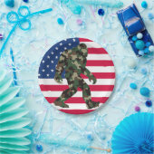 Camouflage Bigfoot Sasquatch Pappteller (Party)