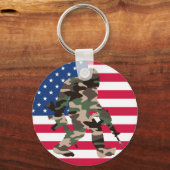 Camouflage Bigfoot Sasquatch Schlüsselanhänger (Vorderseite)