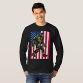 Camouflage Bigfoot Sasquatch T-Shirt (Vorne ganz)