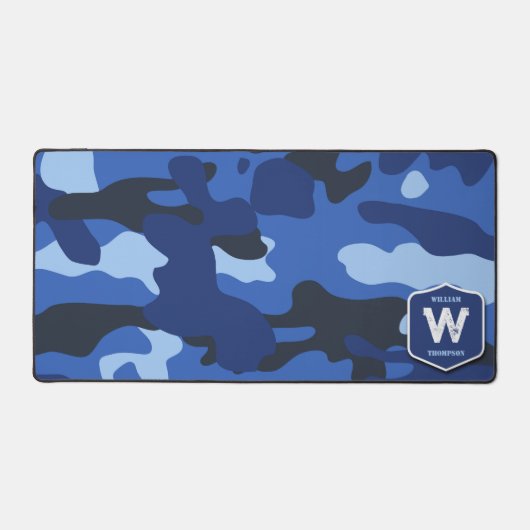Camouflage Blue Camouflage Army Pattern Monogram Schreibtischunterlage (Vorderseite)