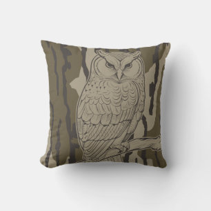 Camouflage Bottland Owl auf Zweig Vintag Kissen