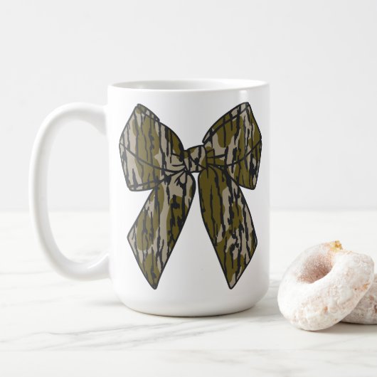 Camouflage Bow Camouflage Coquette Bow JagdGirl Kaffeetasse (Mit Donut)