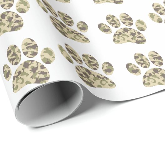 Camouflage Dog Paw Print Geschenkpapier (Rolleneckpunkt)