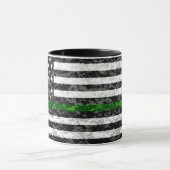 Camouflage-dünne grüne Linie Flagge Tasse (Zentrum)