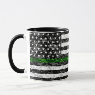 Camouflage-dünne grüne Linie Flagge Tasse