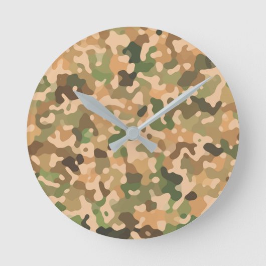 Camouflage - grünes Orangenbraun Runde Wanduhr (Vorderseite)