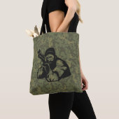 Camouflage Hunter Aiming Illustration Design Tasche (Von Nahem)