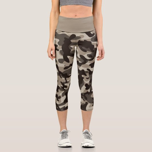Camouflage im nahen Viertel Capri Leggings (Vorderseite)