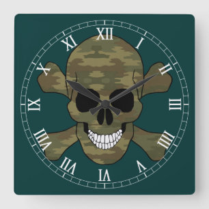 Camouflage Skull And Crossbone Roman Numeral Clock Quadratische Wanduhr