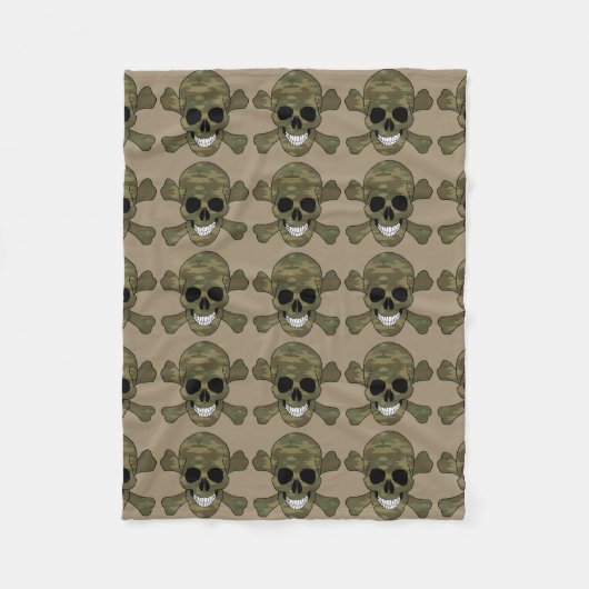 Camouflage Skull und Crossbones Fleece Blankon (Vorderseite)