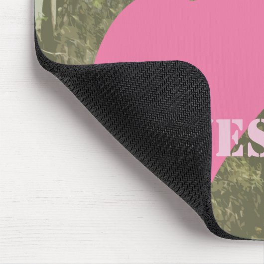 Camouflage u. rosa Rotwild Mousepad (Ecke)