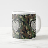 Camouflage Wald Waldherz auf Camouflage Jumbo-Tasse (Vorderseite Rechts)