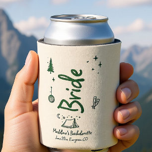 Camp Bachelorette Bride Hand Drawn geschrieben grü Selters Dosenkühler