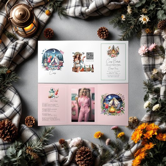 Camp Bride Bachelorette Weekend Foto und QR Code Dreifach Gefaltete Einladung