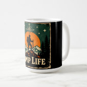 Camp Life – Outdoor Living Nature Pride Kaffeetasse (VorderseiteRechts)