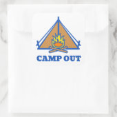 Camp out quadratischer aufkleber (Tasche)