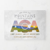 Camp wählt immer Abenteuer aus | Grand Opening Dreifach Gefaltete Einladung (Cover)