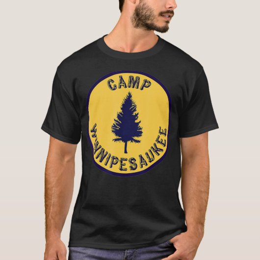 Camp Winnipesaukee Retro Summer Camp T-Shirt (Vorderseite)