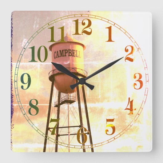 Campbell CA Historischer Wasserturm Wall Clock Quadratische Wanduhr (Vorderseite)
