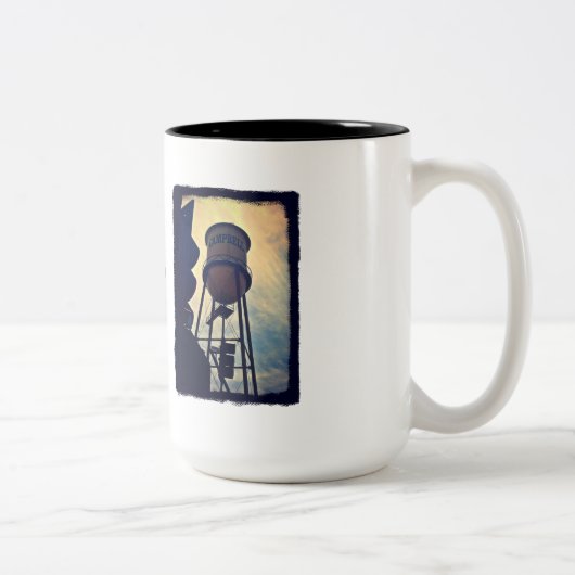 Campbell CA Ton-Tasse des Wasser-Turm-zwei Zweifarbige Tasse (Rechts)