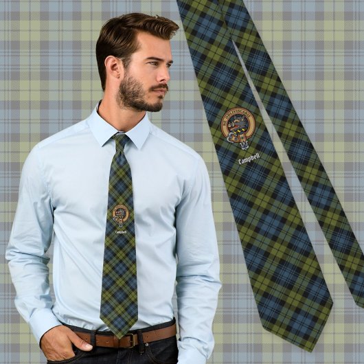 Campbell Wappen über Tartan Krawatte