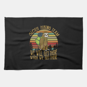 Camper-Geschenk   Vintages Sloth Wanderteam Geburt Geschirrtuch