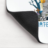 Camper-Geschenk | Wandern zu Halloween Geburtstag Mousepad (Ecke)