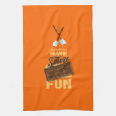 Camper haben S'more Spaß Glamping Fahne Handtuch (Vertikal)