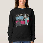 Camper Leopard Cheetah Queen RV Camping Funny 5th Sweatshirt (Vorderseite)