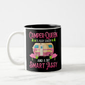 Camper Queen Classy Sassy Smart Funny Funny Girl Zweifarbige Tasse (Links)