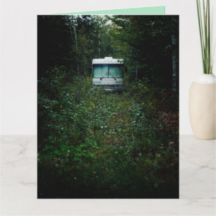 CAMPER-TRAILER FUNNIEREN VON DER GRID-GEBURTSKARTE KARTE
