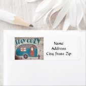 "CAMPER, TRAILER ODER R.V." RÜCKSENDE-AUFKLEBER (Insitu)