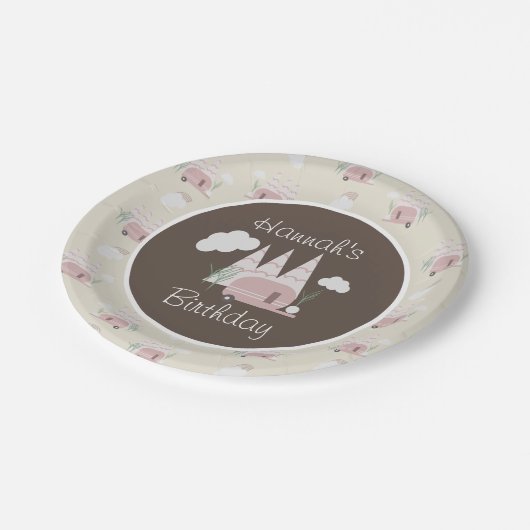 Campfire Camping Outdoor Birthday Boho Pappteller (Schrägansicht)