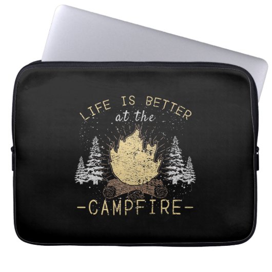 Campfire - Das Leben wird besser durch das Campfeu Laptopschutzhülle (Vorderseite)