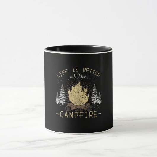 Campfire - Das Leben wird besser durch das Campfeu Tasse (Zentrum)