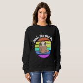 Campfire Sloth Design Sweatshirt (Vorne ganz)