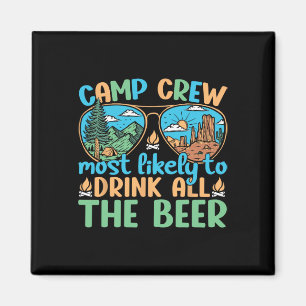 Camping-Crew, das wahrscheinlich das ganze Bier tr Magnet