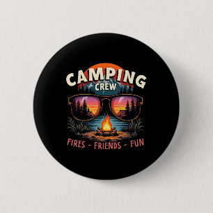Camping-Crew zündet Freunde lustigen Urlaub Sommer Button