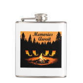 Camping Erinnerungen warten Flachmann (Vorderseite)