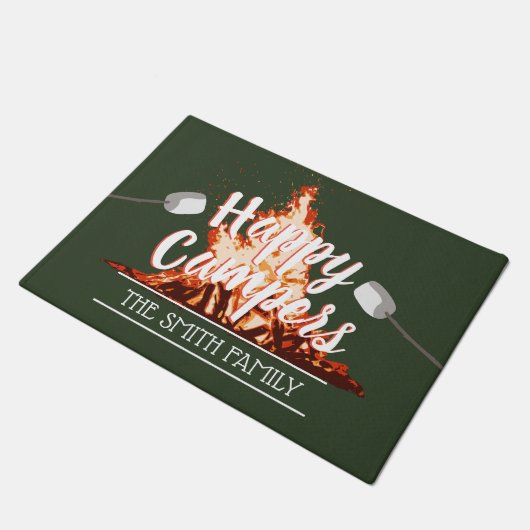 Camping Familie glücklich Campers Forest Green Fußmatte (Schrägansicht)