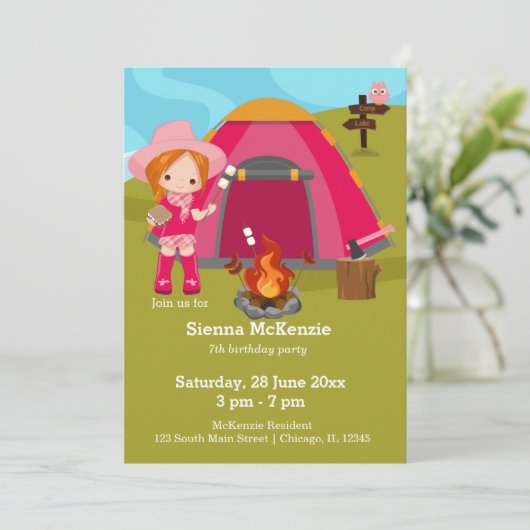 Camping Geburtstagsmädchen Einladung (Stehend Vorderseite)