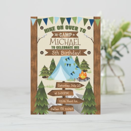 Camping Geburtstagsparty Einladung Junge (Stehend Vorderseite)