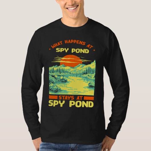 Camping Hochseefischerei Spionepark T-Shirt (Vorderseite)