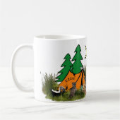 Camping im Wald mit Raccoon Funny Kaffeetasse (Links)