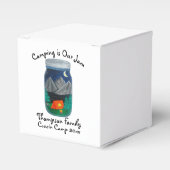 Camping is Our Jam Tent and Mountains in Jar Geschenkschachtel (Vorderseite)